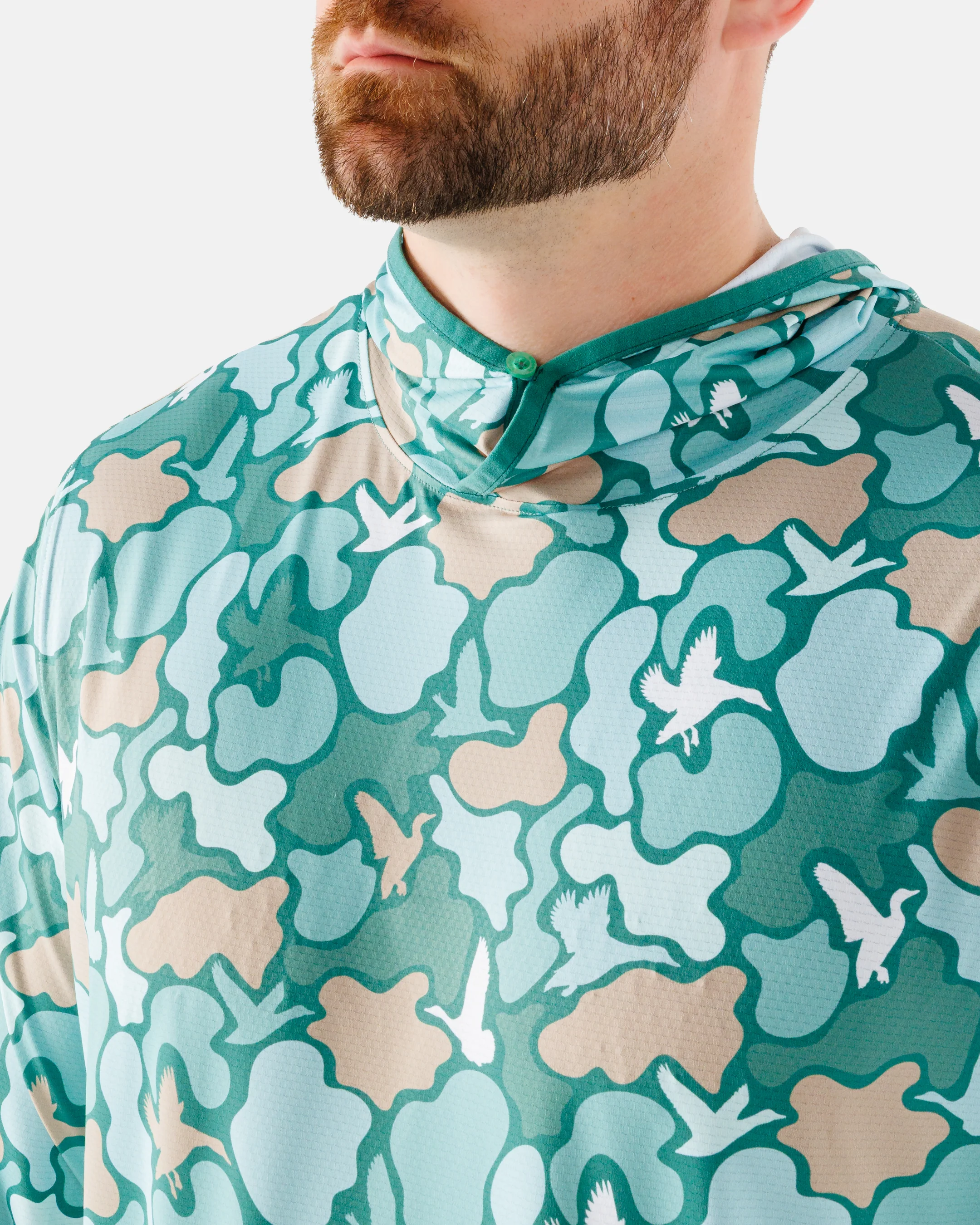 Duck & Cover Men's Featherlight Hoodie - UPF 50+ - Image 3
